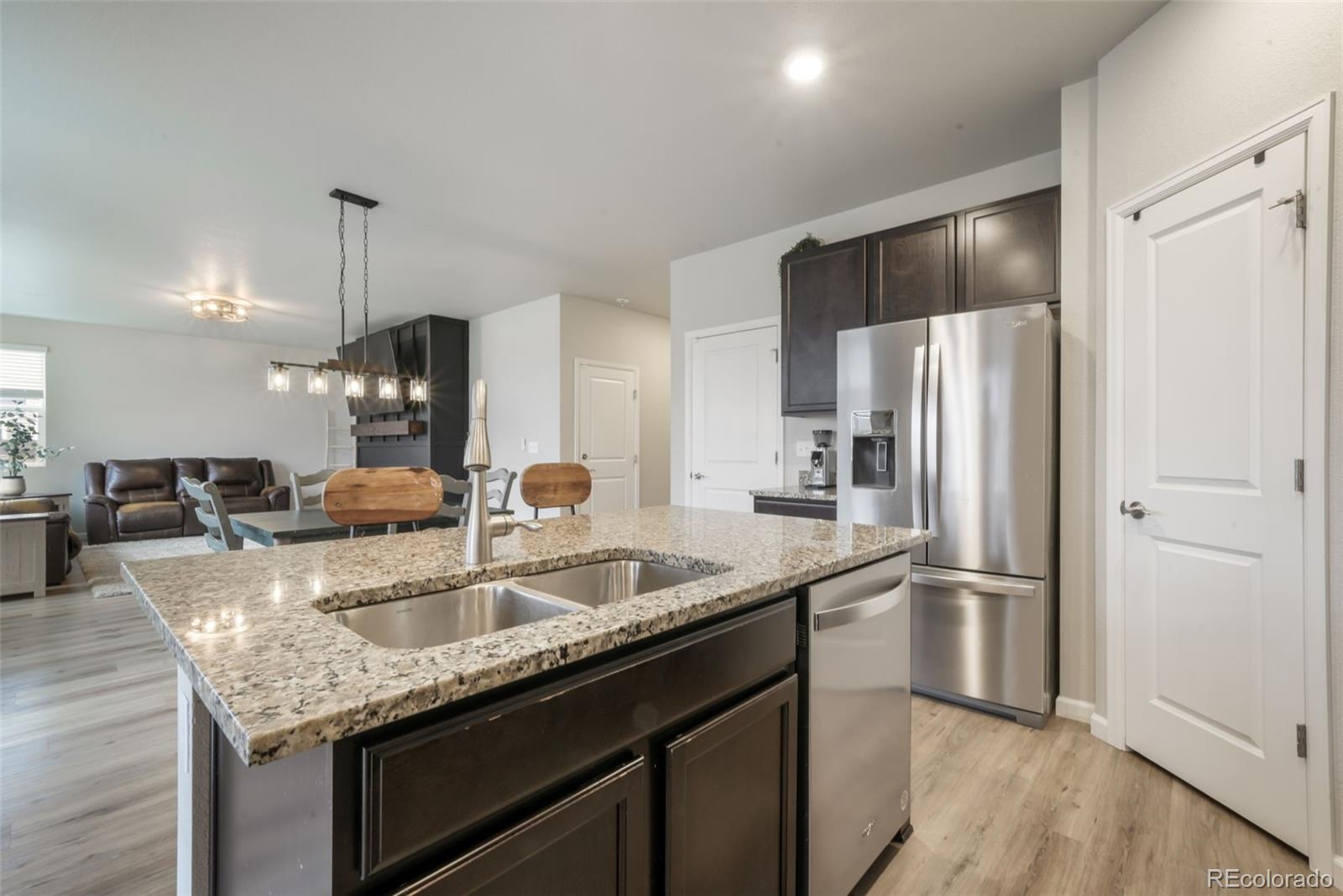 MLS Image #16 for 247 s scottsburg court,aurora, Colorado