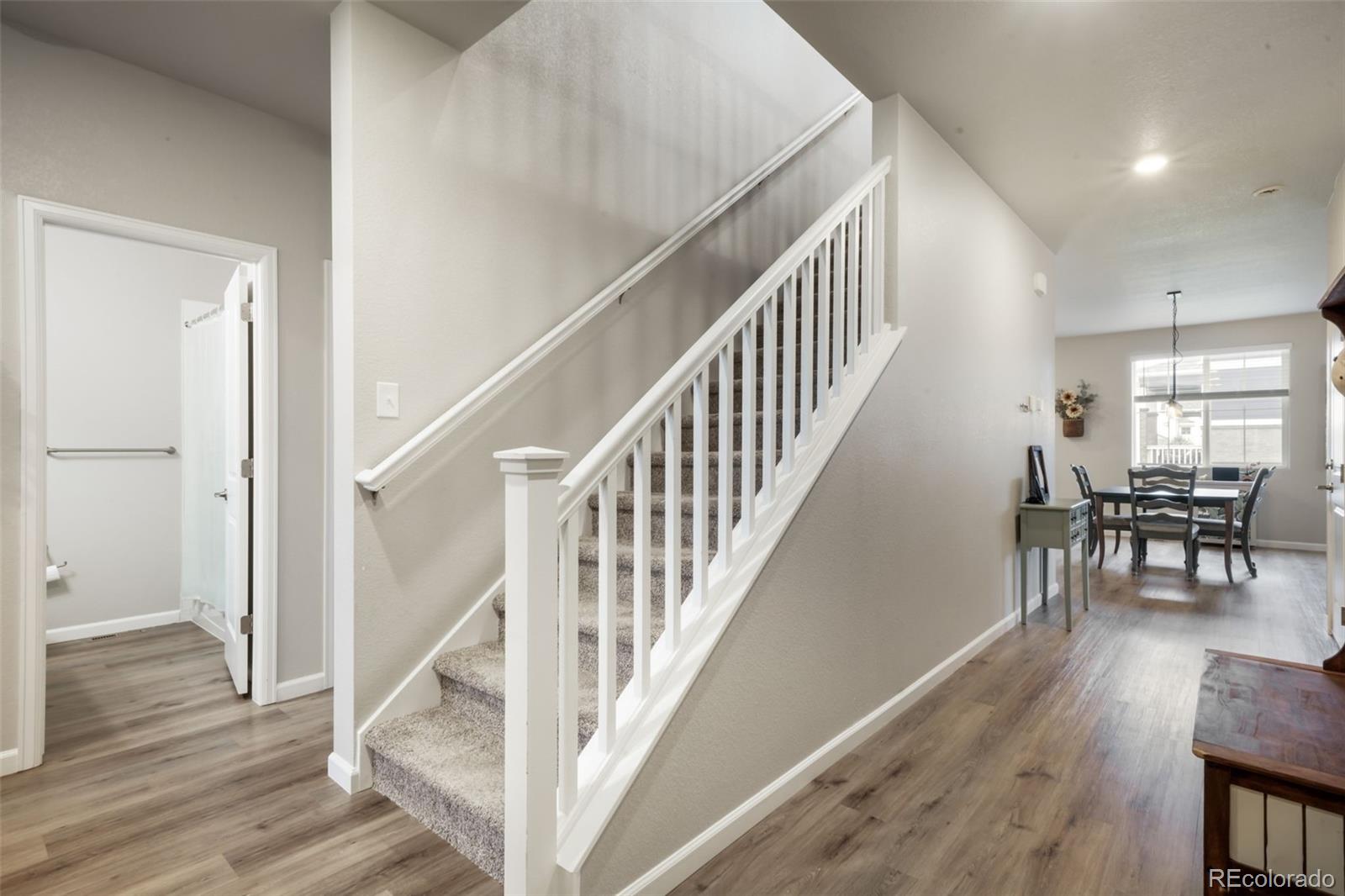 MLS Image #3 for 247 s scottsburg court,aurora, Colorado