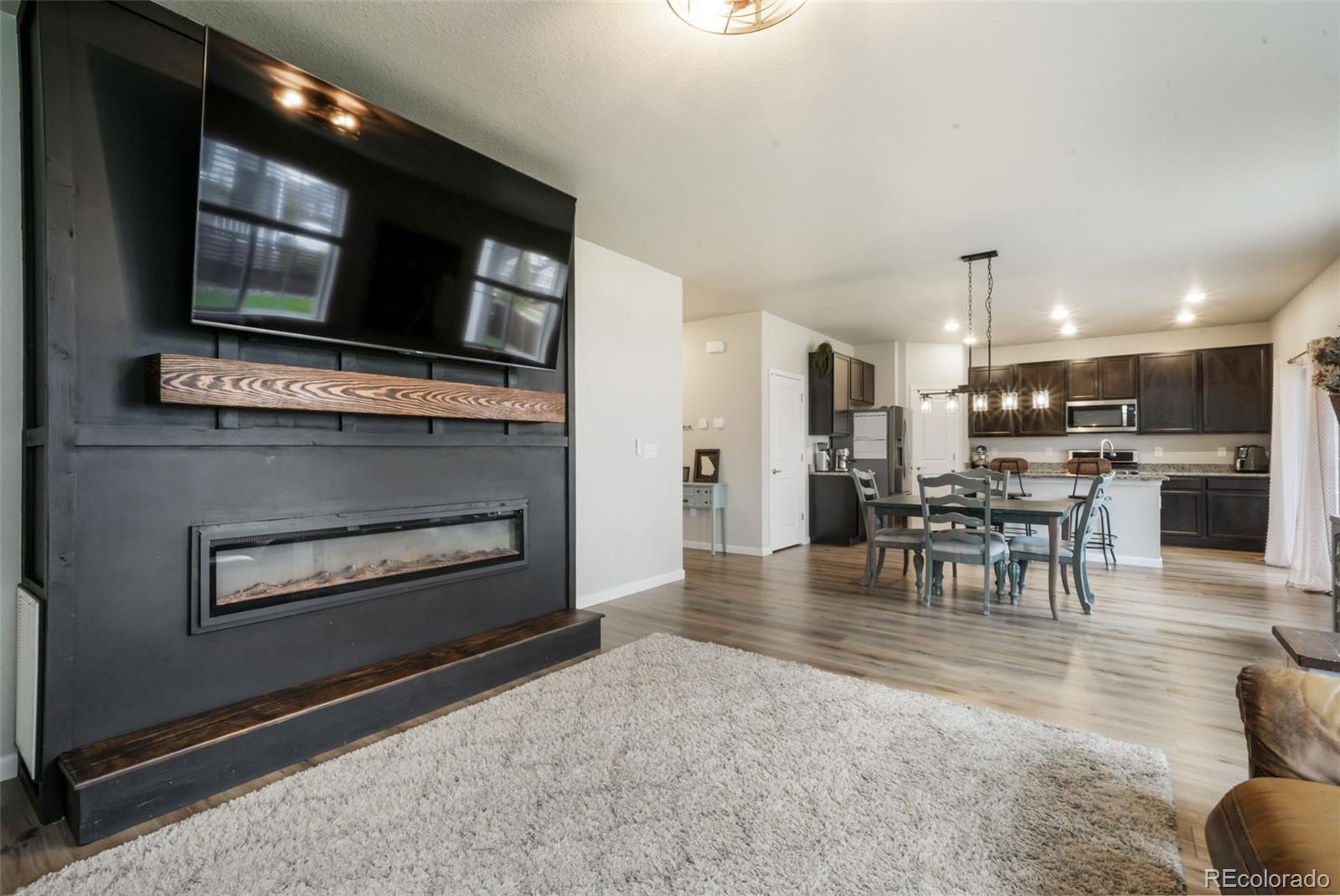 MLS Image #4 for 247 s scottsburg court,aurora, Colorado