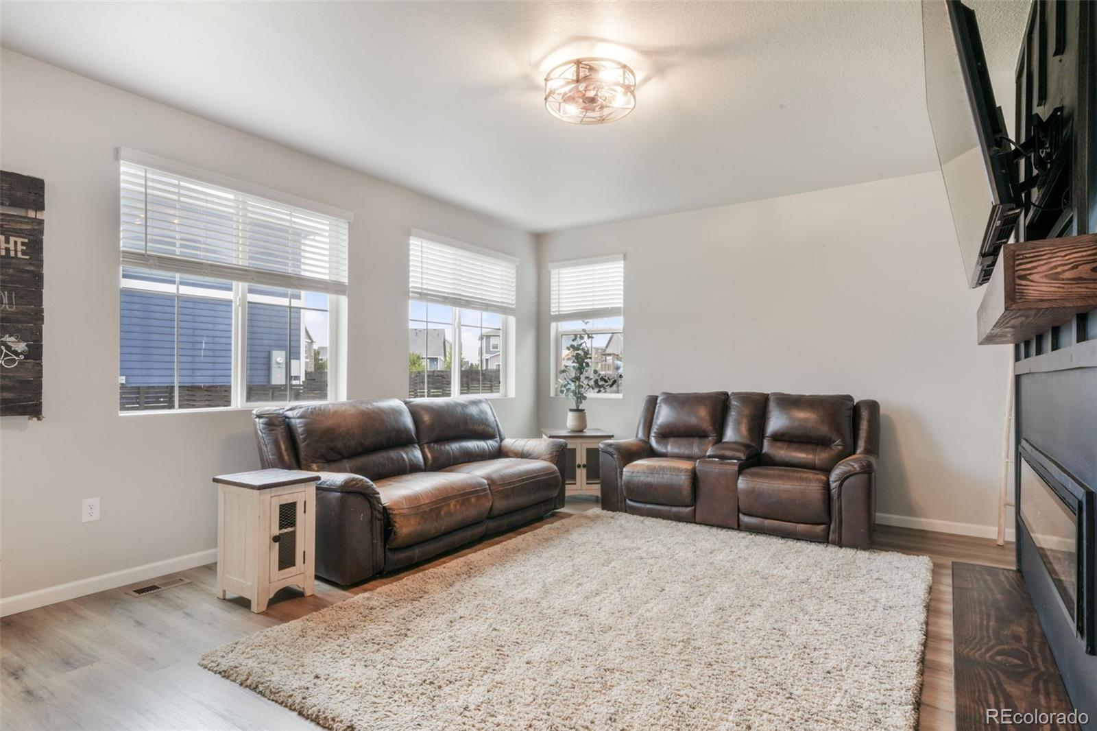 MLS Image #8 for 247 s scottsburg court,aurora, Colorado