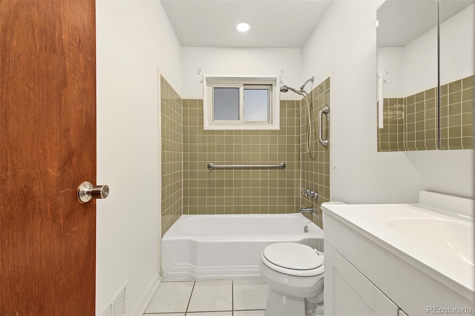 MLS Image #9 for 2060 w 73rd place,denver, Colorado