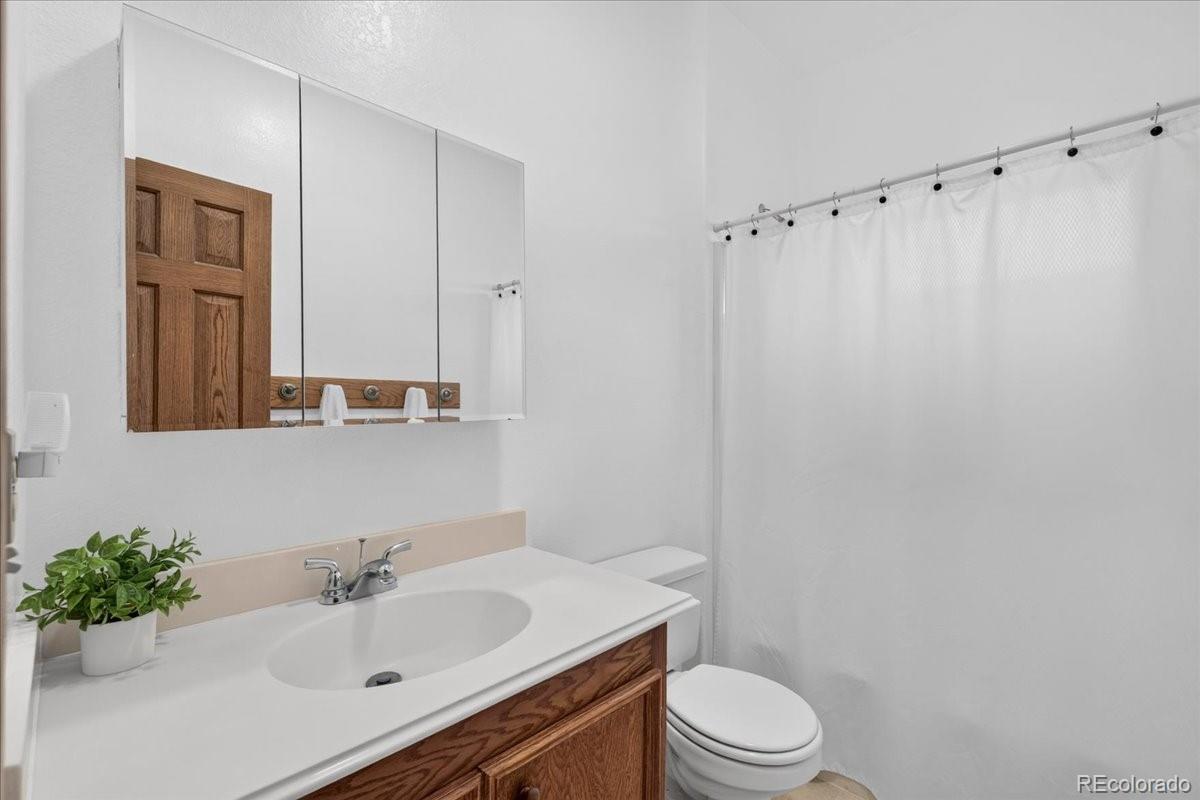 MLS Image #21 for 55739 e apache place,strasburg, Colorado