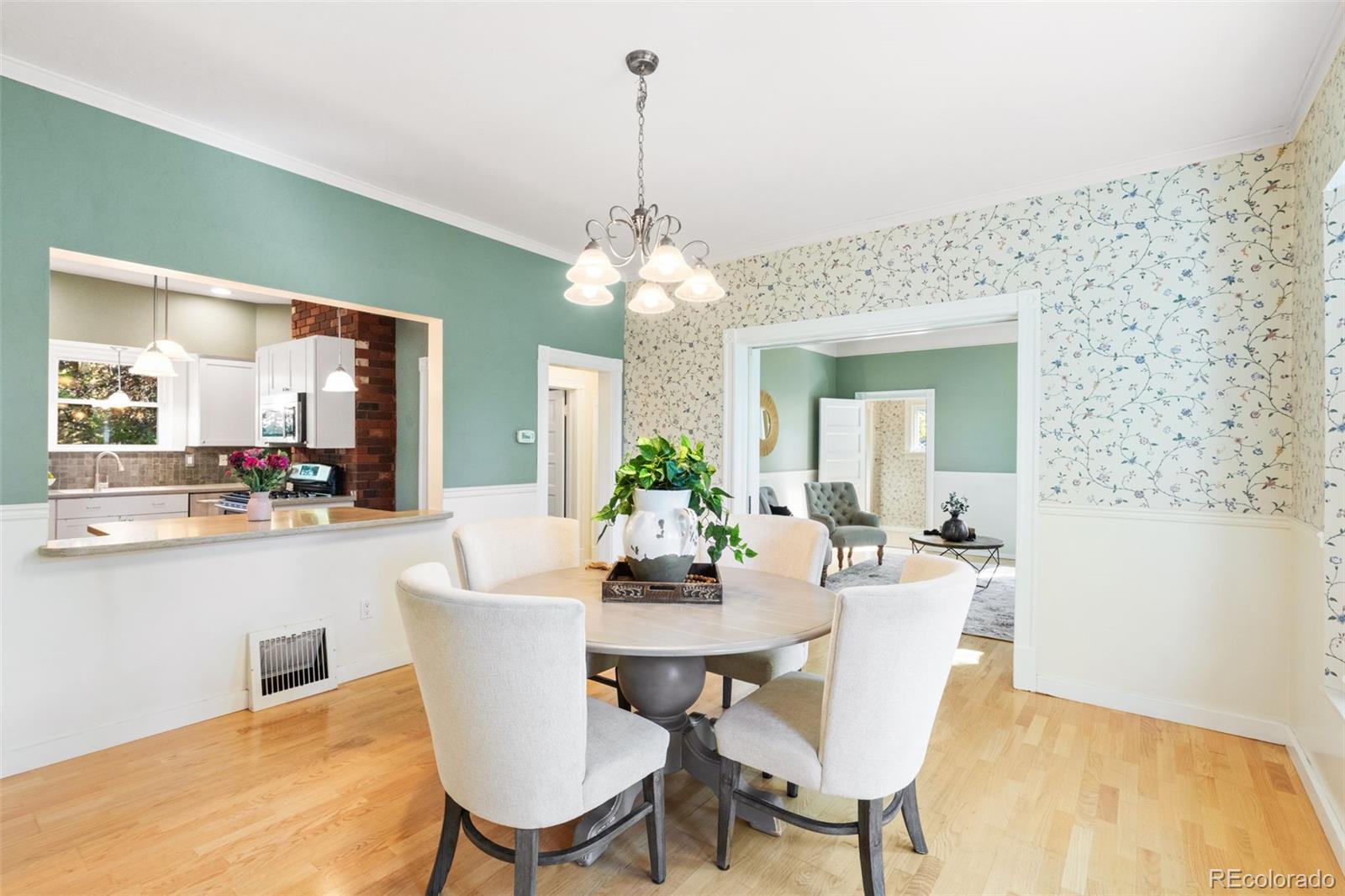 MLS Image #7 for 1212 n wahsatch avenue,colorado springs, Colorado