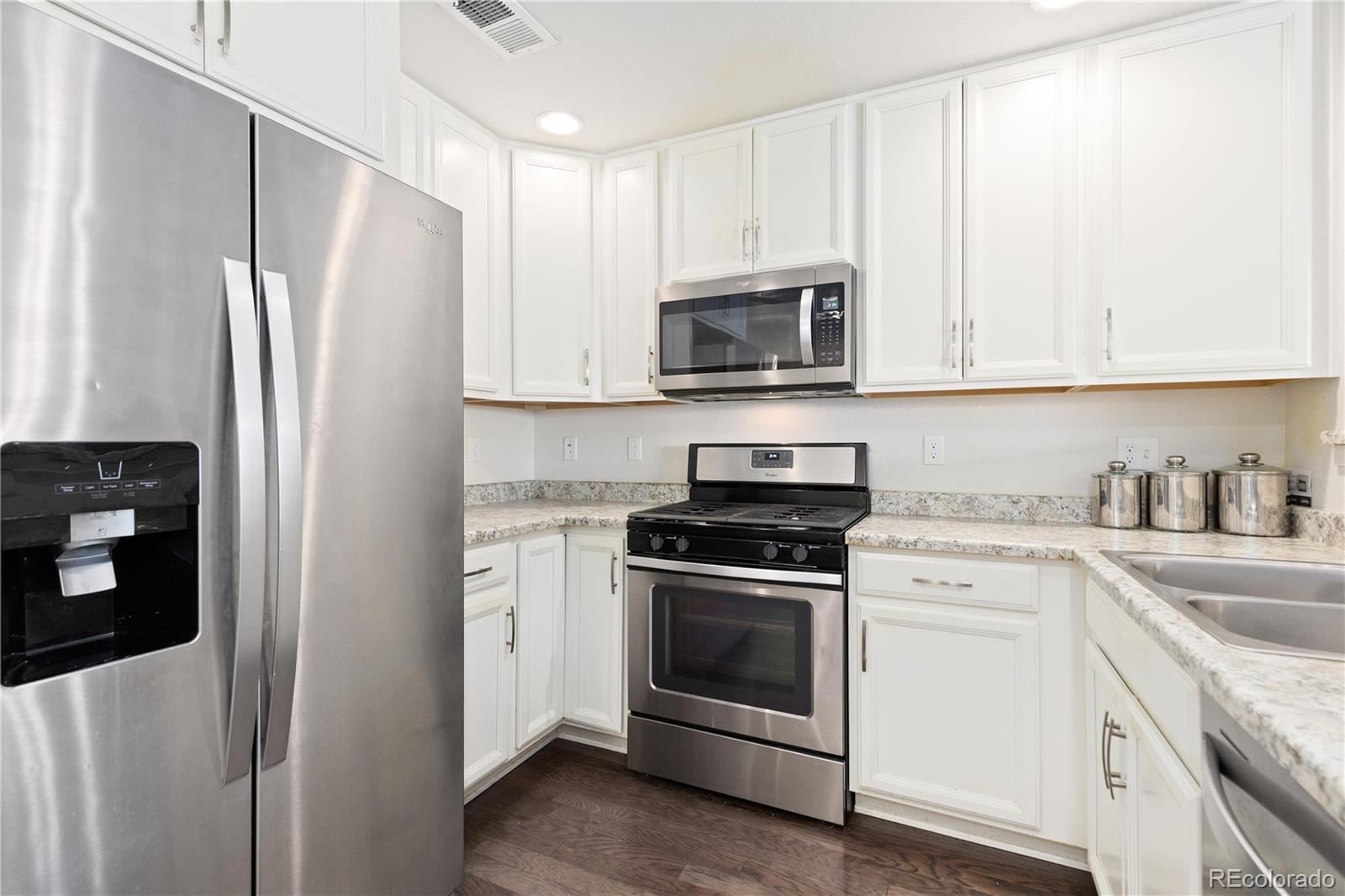 MLS Image #7 for 5292  central park boulevard,denver, Colorado