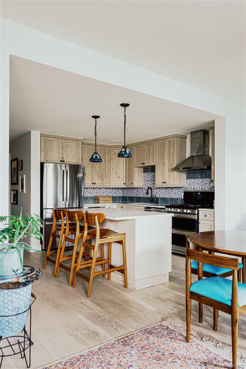 MLS Image #16 for 1630 n clarkson street 516,denver, Colorado
