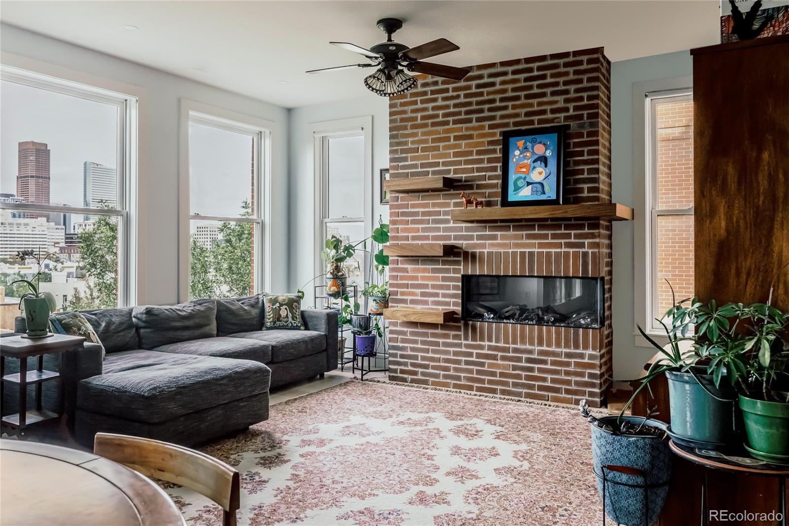 MLS Image #27 for 1630 n clarkson street 516,denver, Colorado