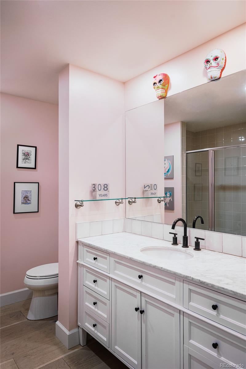 MLS Image #39 for 1630 n clarkson street 516,denver, Colorado