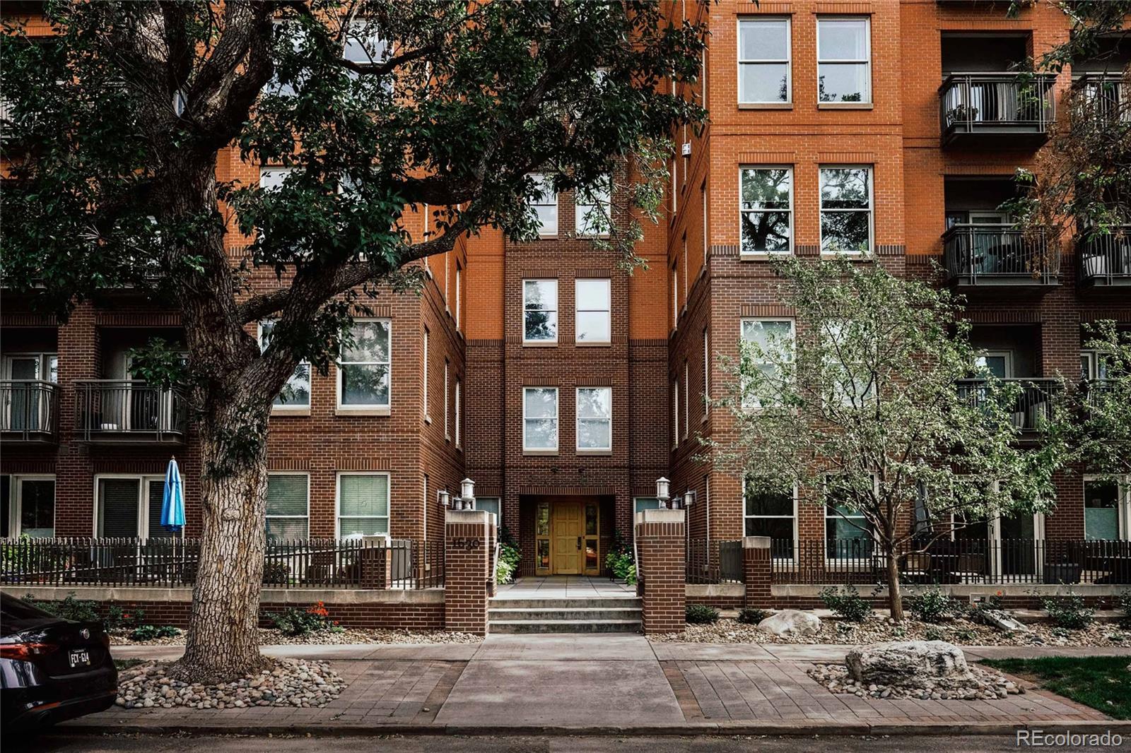 MLS Image #5 for 1630 n clarkson street 516,denver, Colorado