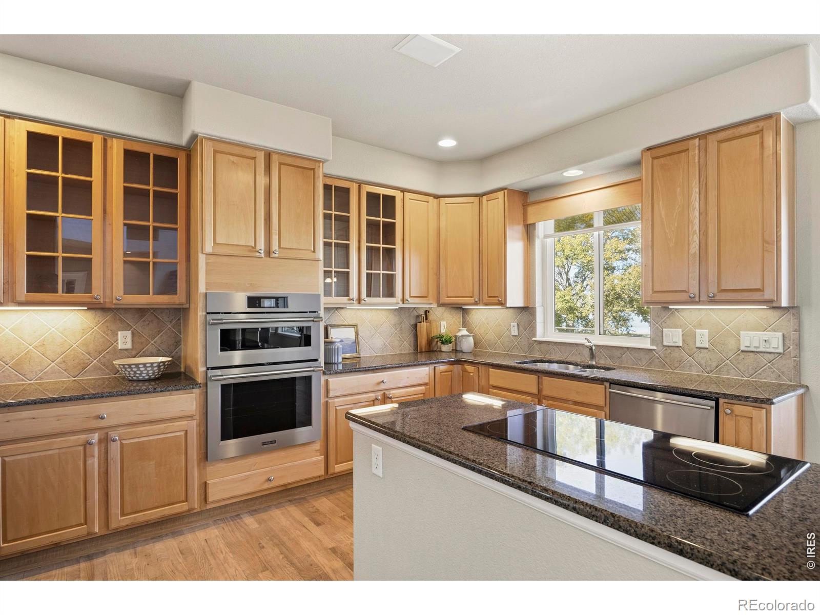MLS Image #8 for 4927  valley oak drive,loveland, Colorado