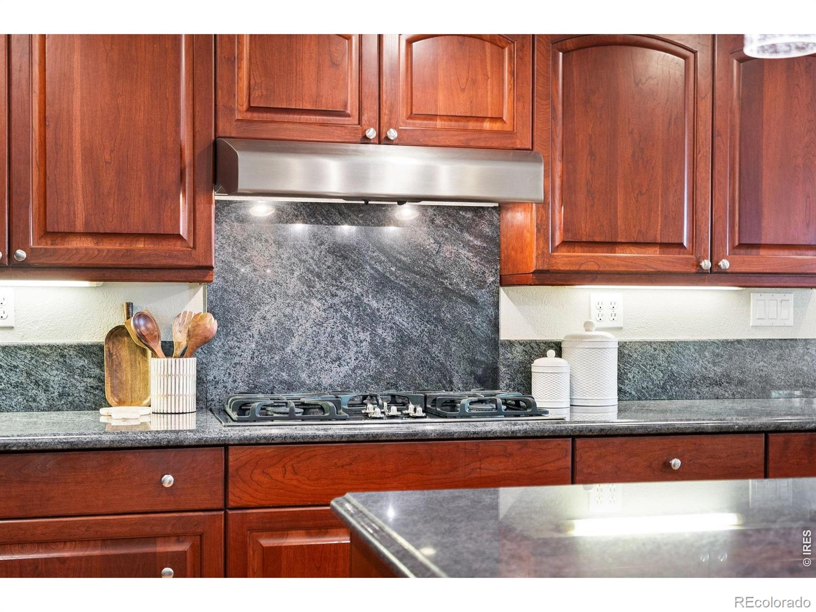 MLS Image #11 for 1024  fox hills drive,fort collins, Colorado
