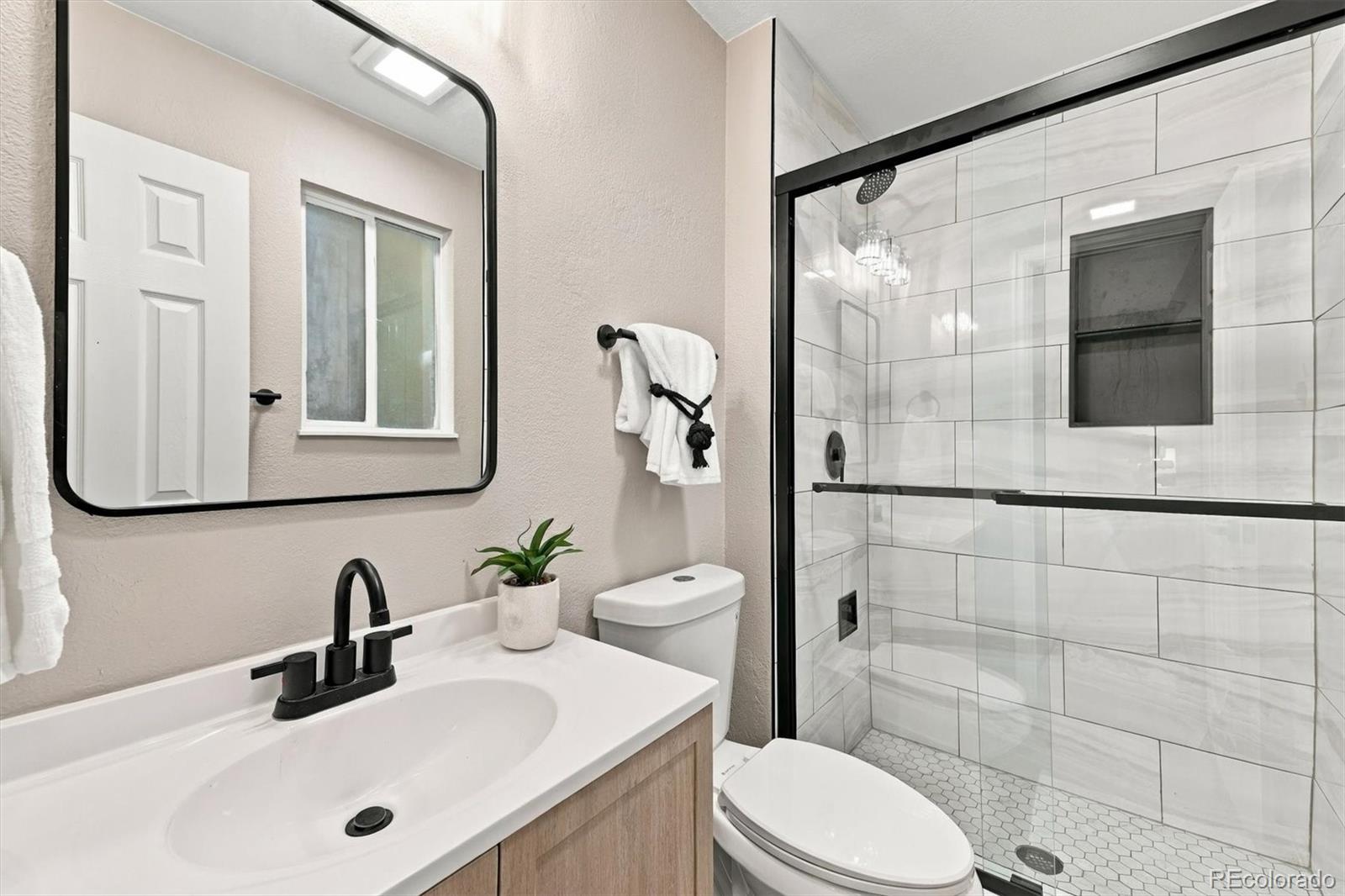 MLS Image #4 for 575 s parfet street,lakewood, Colorado