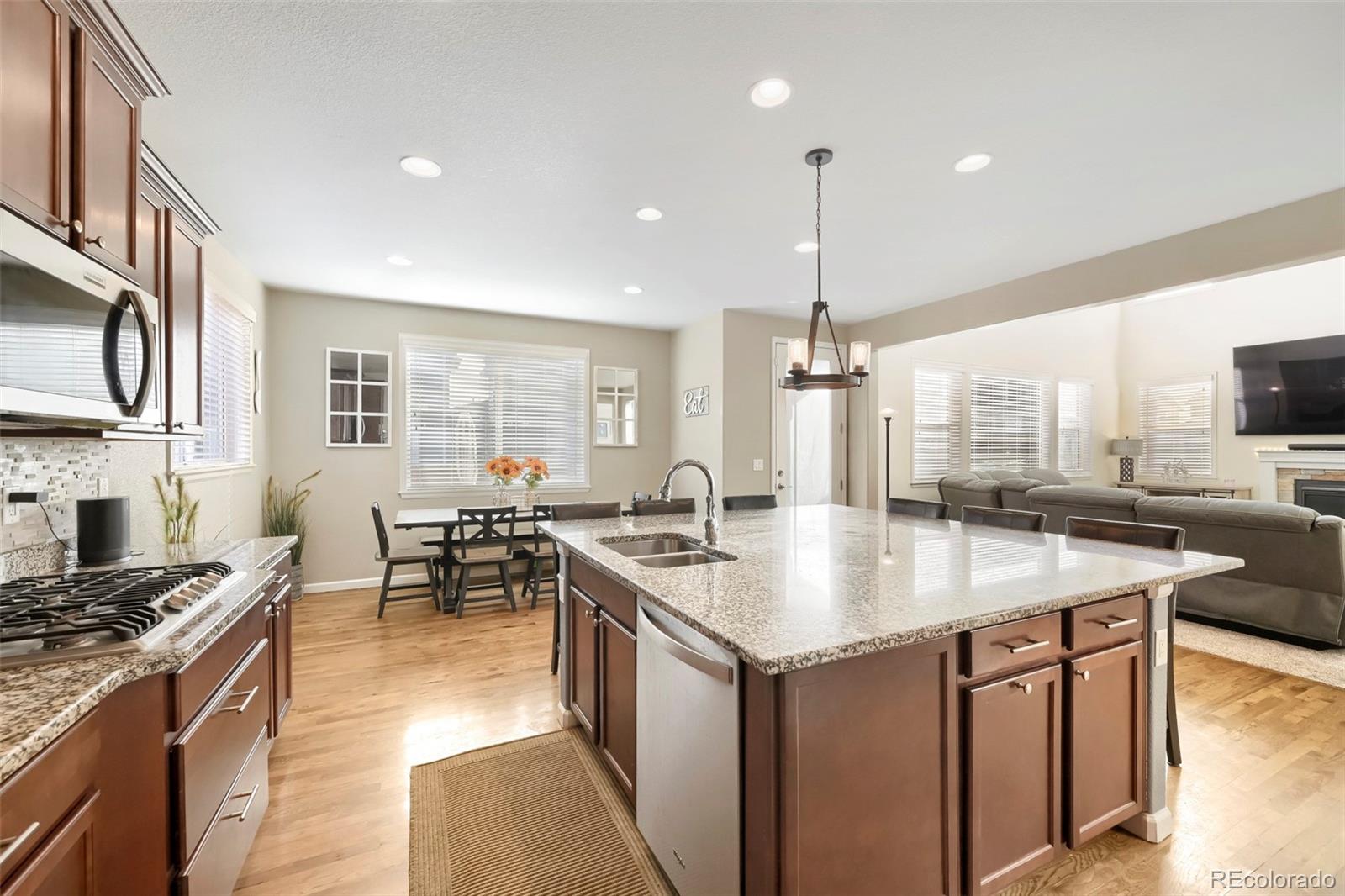 MLS Image #10 for 11722  joplin street,commerce city, Colorado