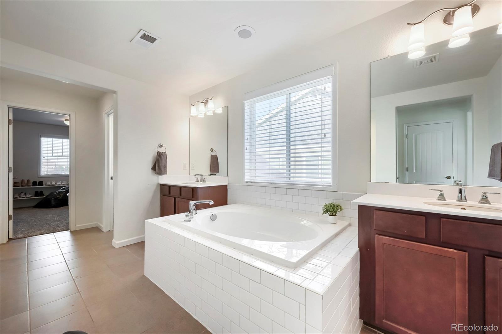 MLS Image #17 for 11722  joplin street,commerce city, Colorado