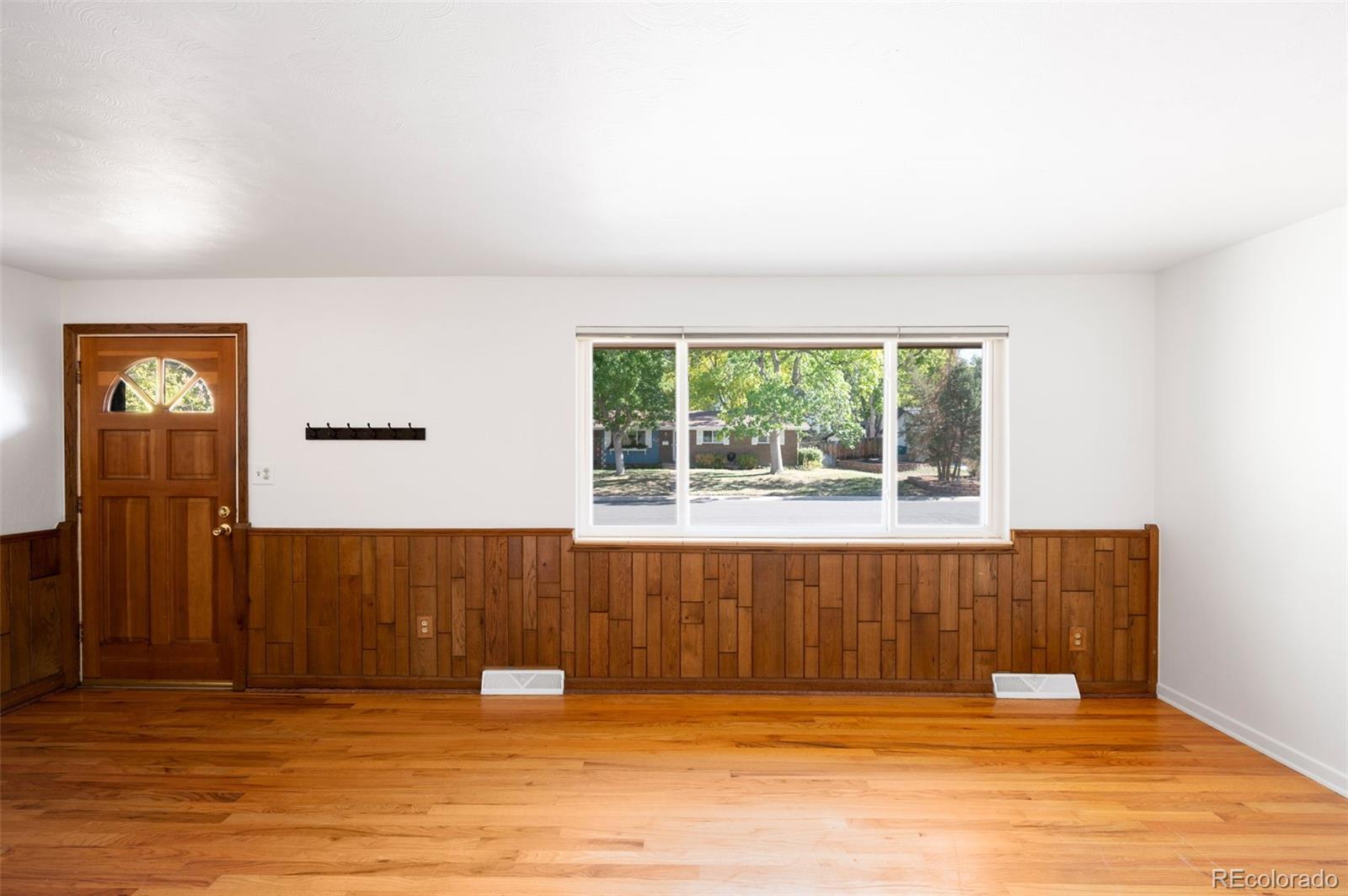 MLS Image #4 for 646 w easter place,littleton, Colorado