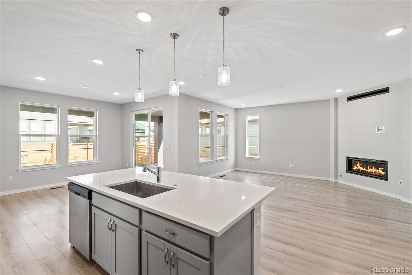 MLS Image #5 for 3836 n catawba way,aurora, Colorado