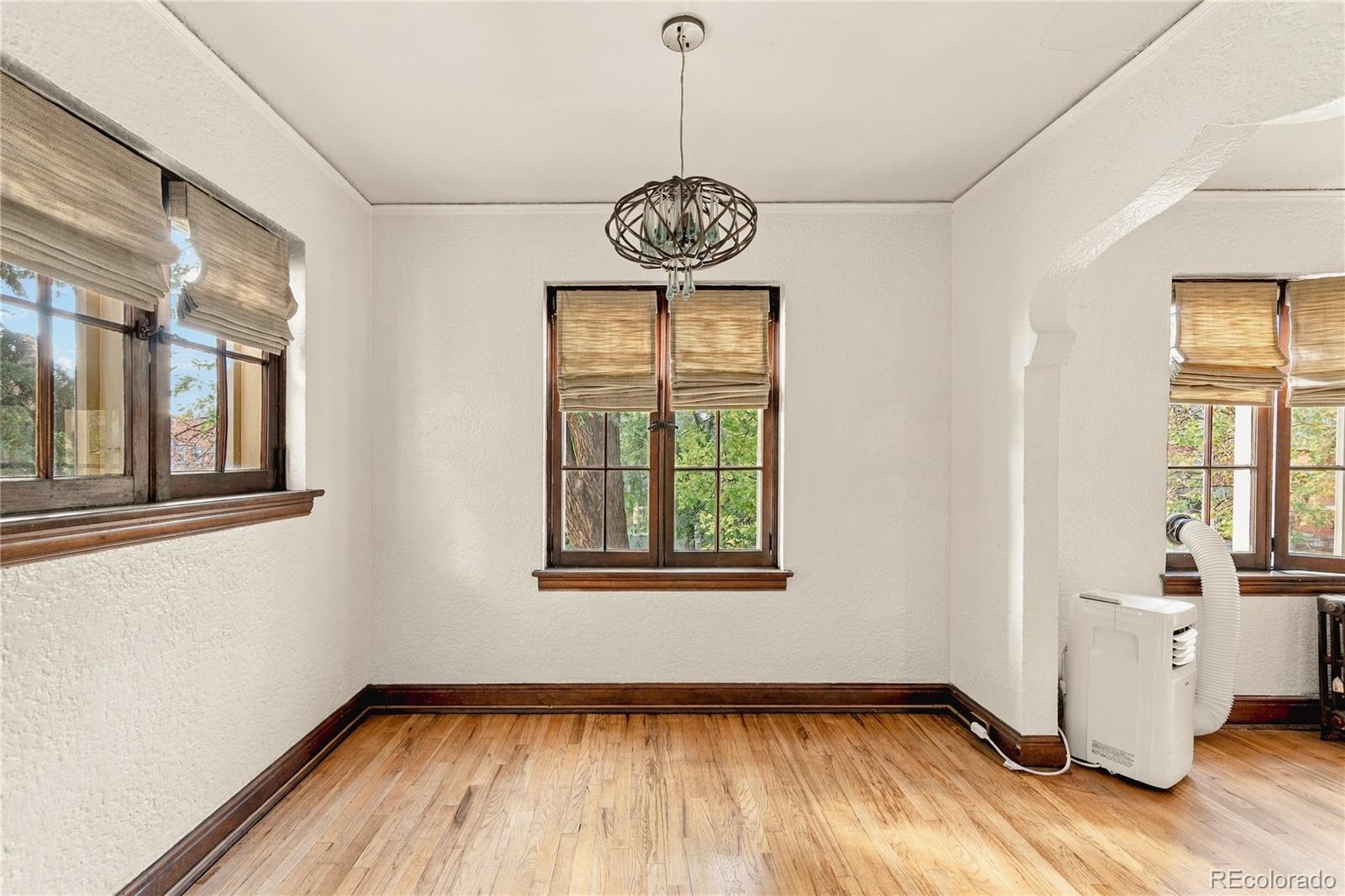 MLS Image #13 for 1050 n washington street,denver, Colorado