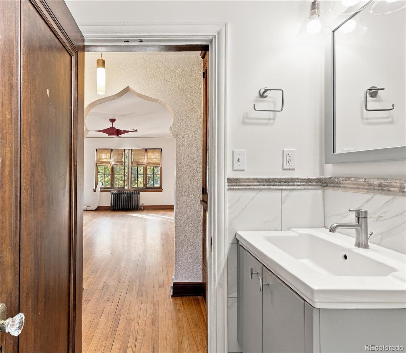 MLS Image #27 for 1050 n washington street,denver, Colorado