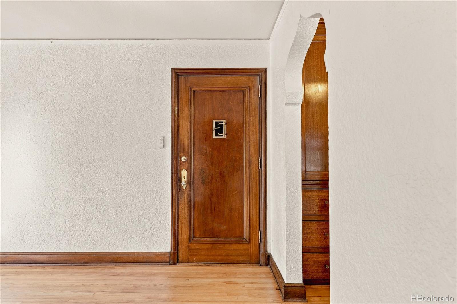 MLS Image #3 for 1050 n washington street,denver, Colorado