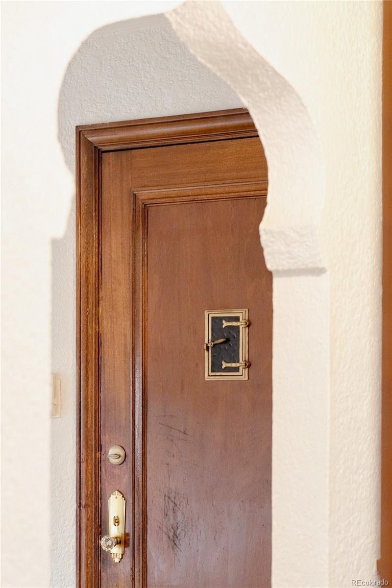 MLS Image #4 for 1050 n washington street,denver, Colorado