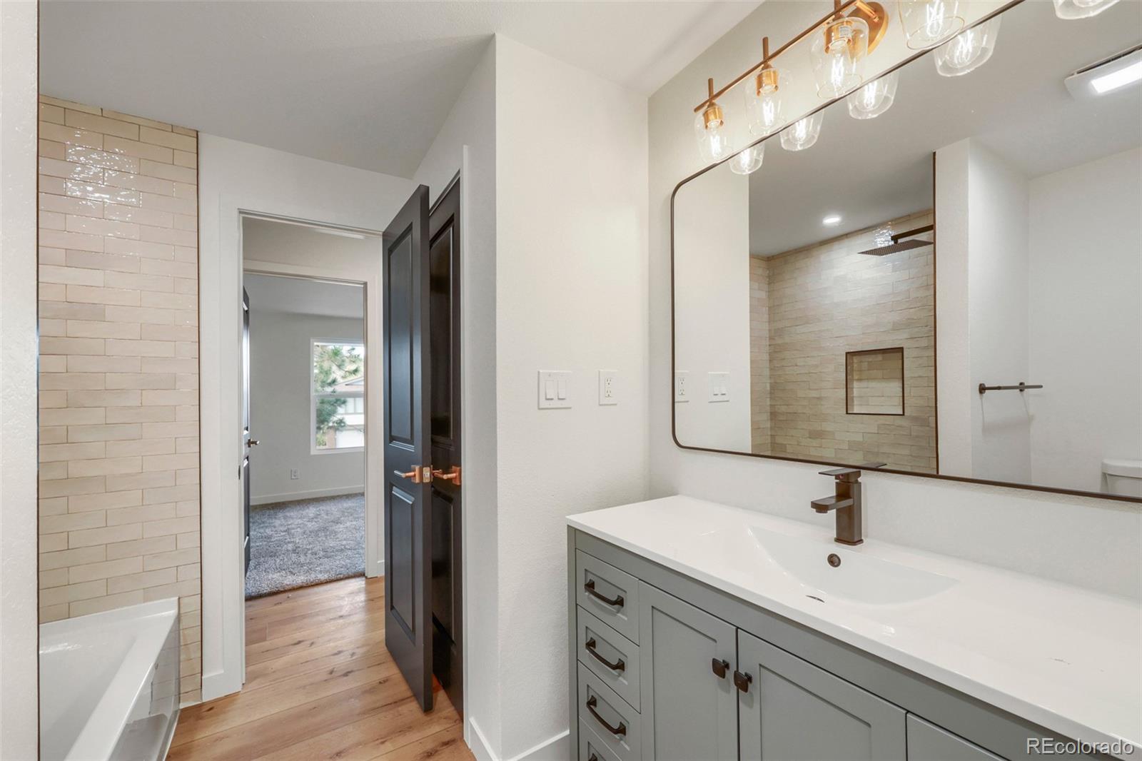 MLS Image #15 for 862 s deframe way,lakewood, Colorado