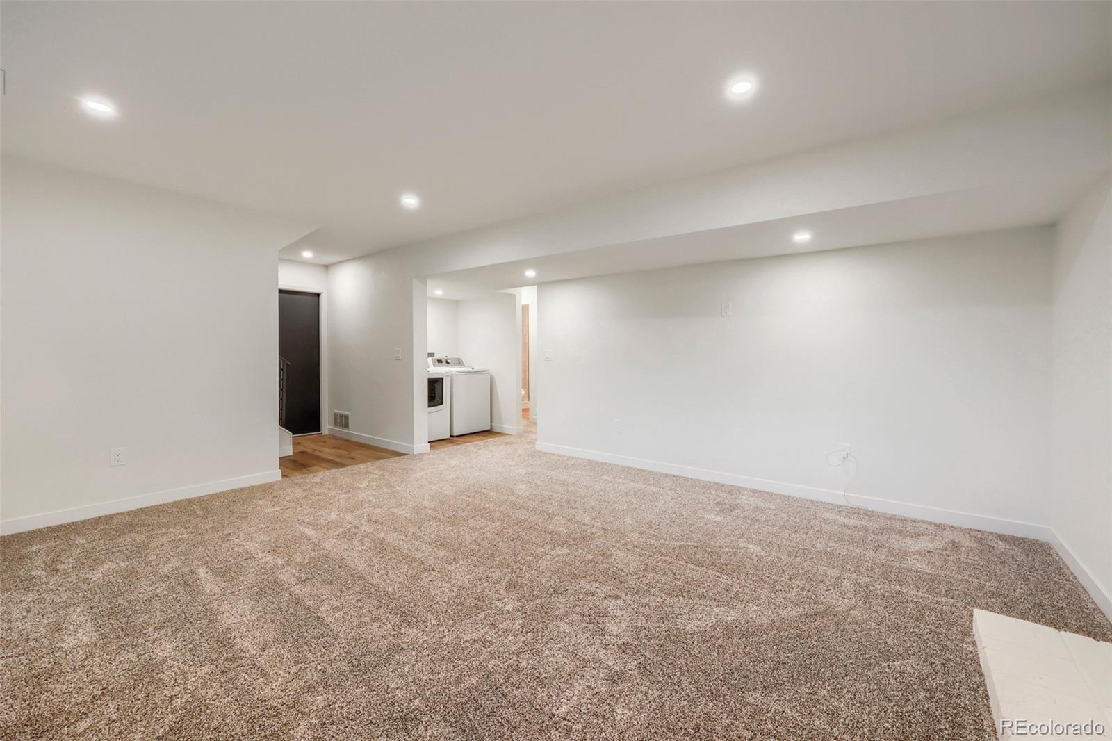 MLS Image #19 for 862 s deframe way,lakewood, Colorado