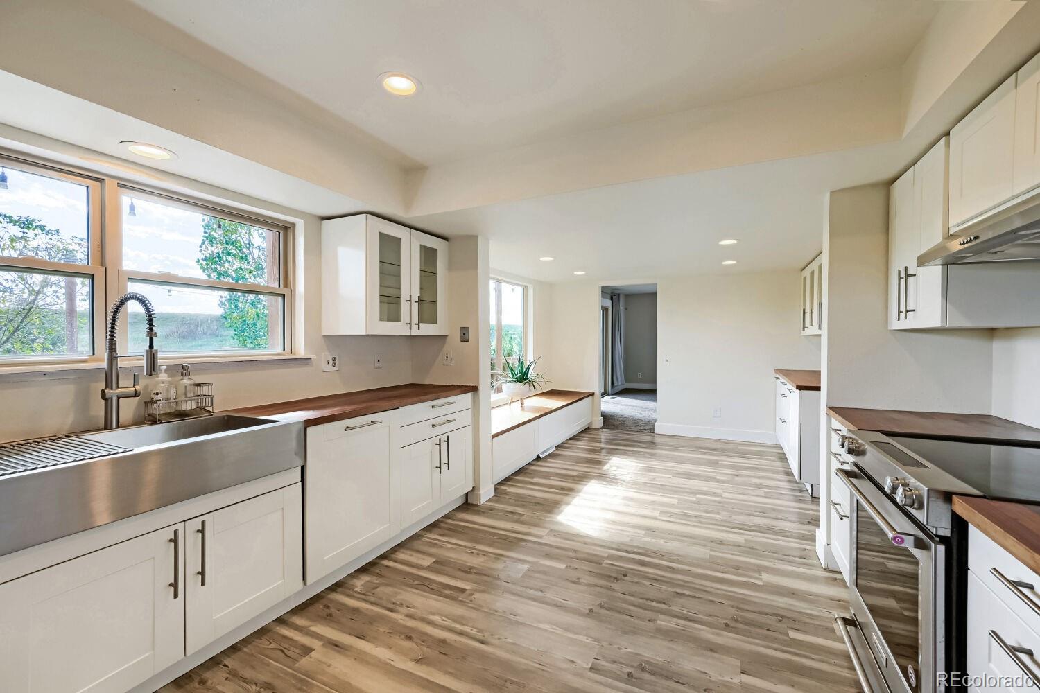 MLS Image #9 for 8496  pawnee road,parker, Colorado