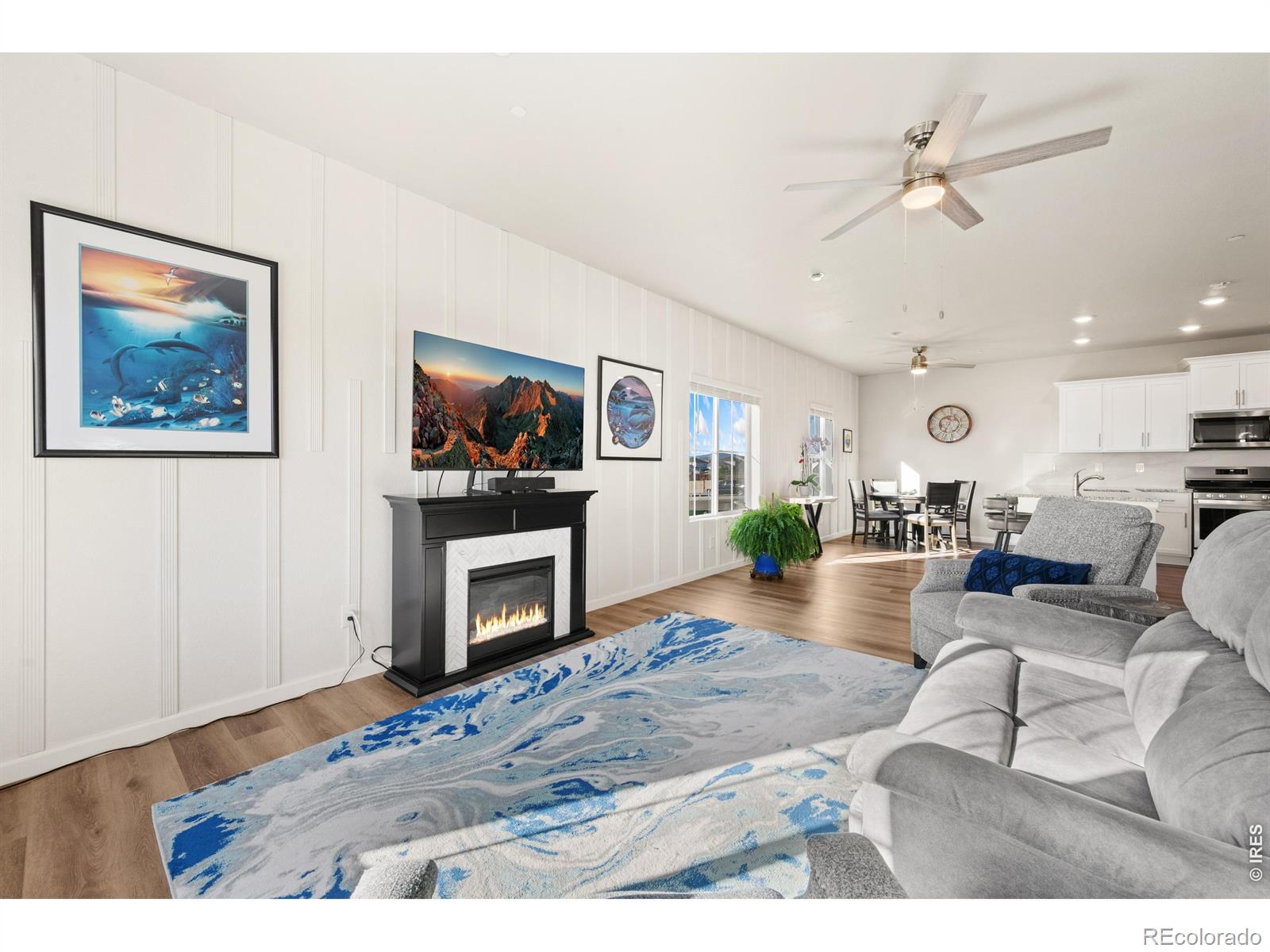 MLS Image #3 for 145  robin road,johnstown, Colorado