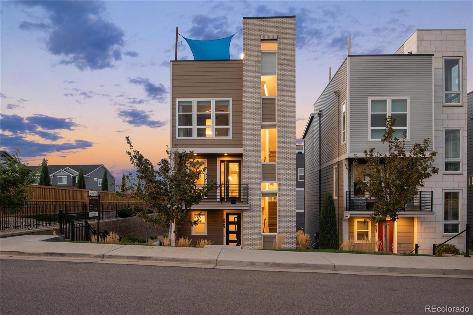 MLS Image #1 for 5099 s queen court,littleton, Colorado