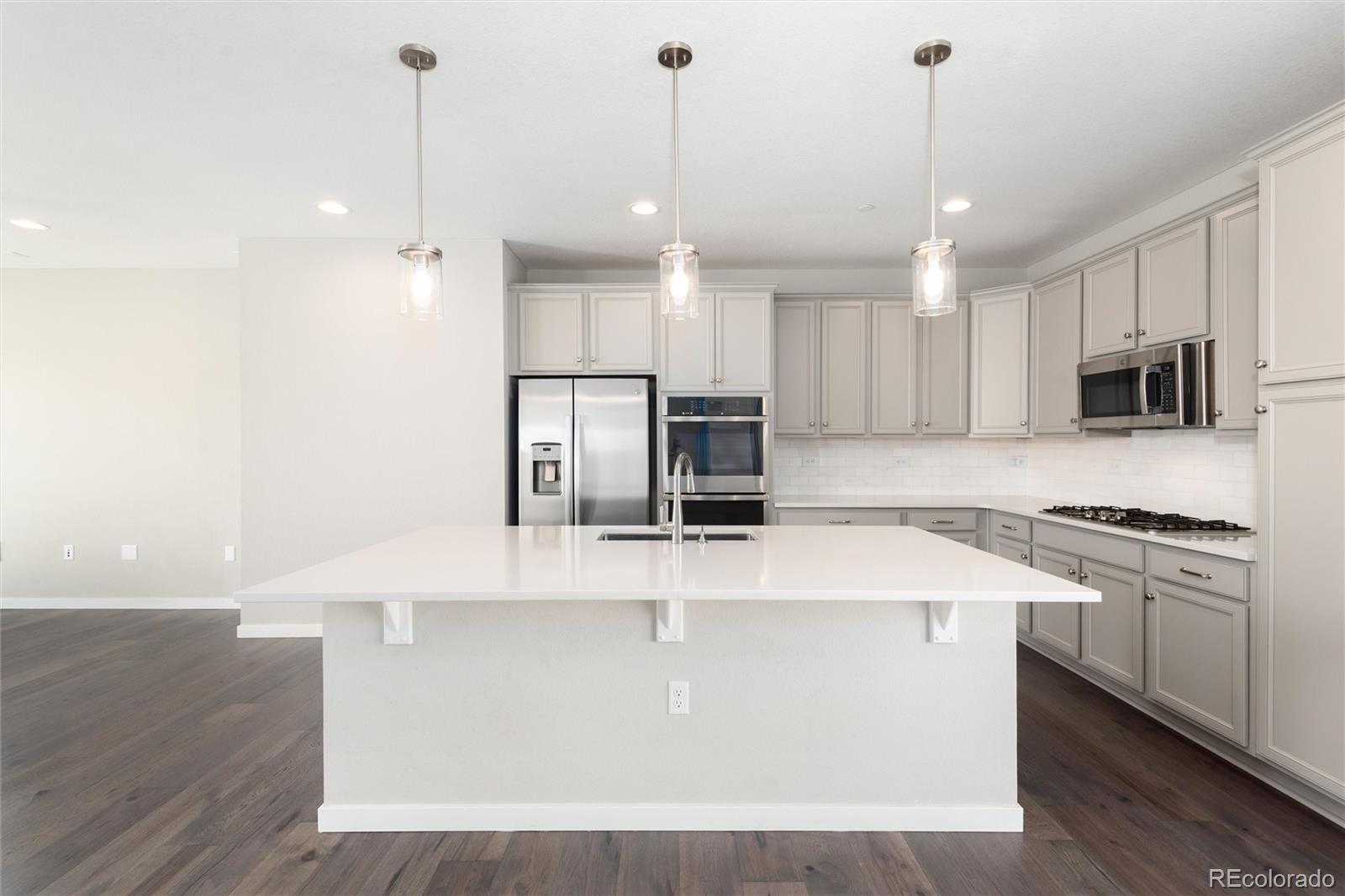 MLS Image #13 for 5099 s queen court,littleton, Colorado