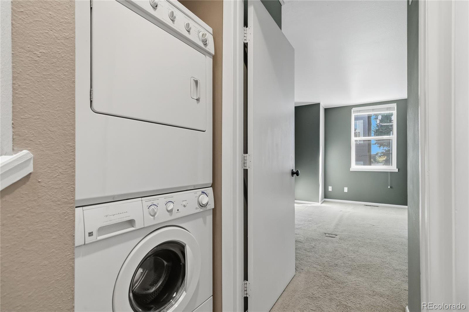 MLS Image #12 for 1300  garfield street 7,denver, Colorado