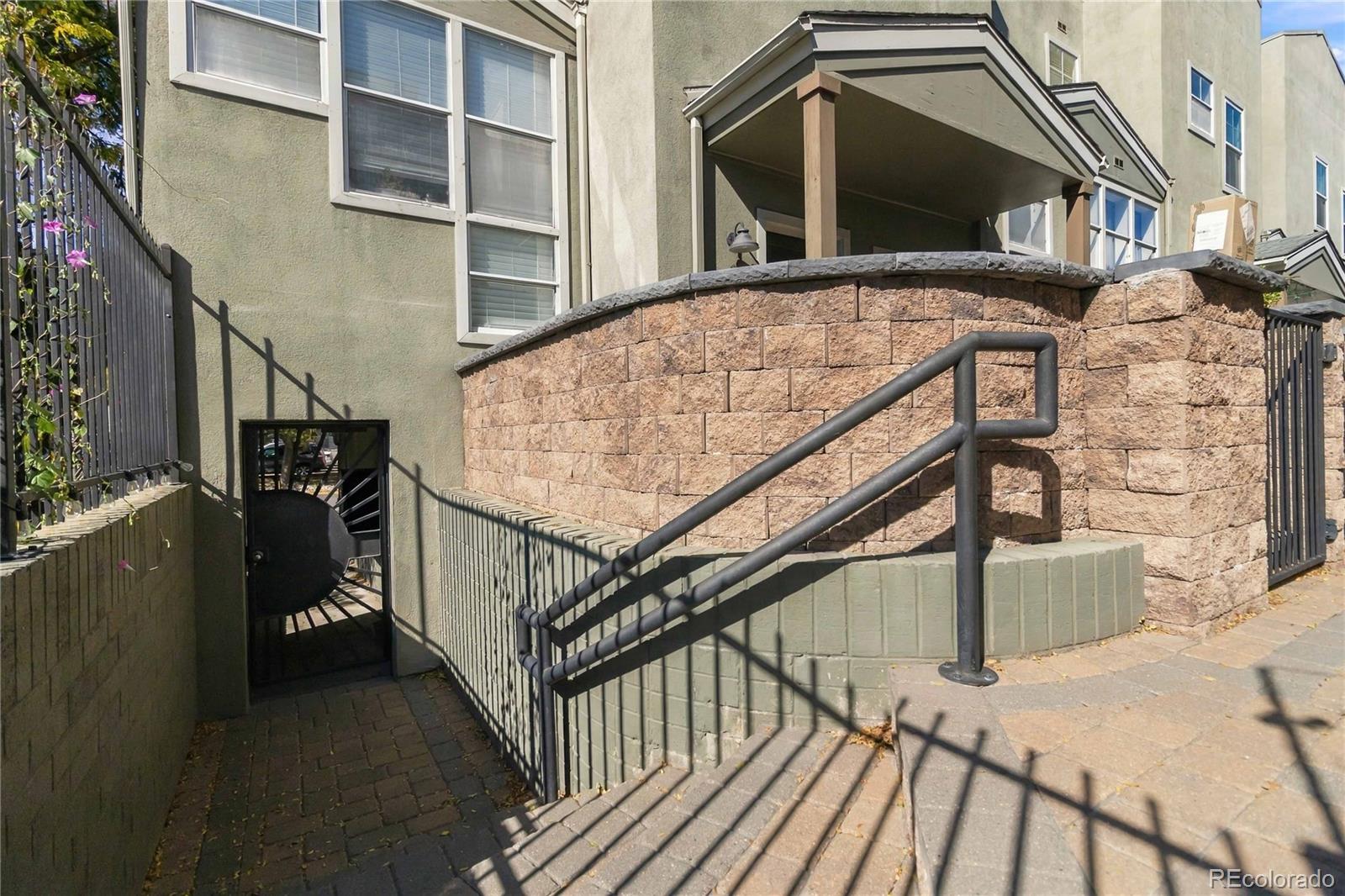 MLS Image #4 for 1300  garfield street 7,denver, Colorado