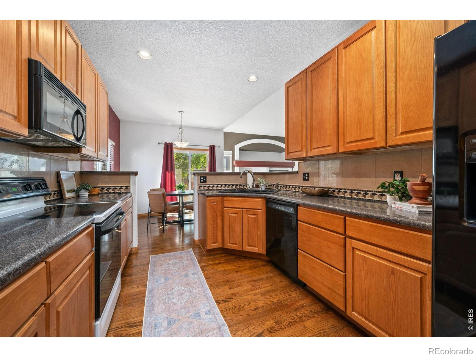 MLS Image #15 for 111  kits place,johnstown, Colorado