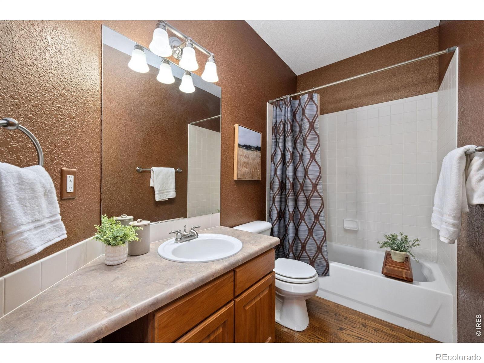 MLS Image #25 for 111  kits place,johnstown, Colorado