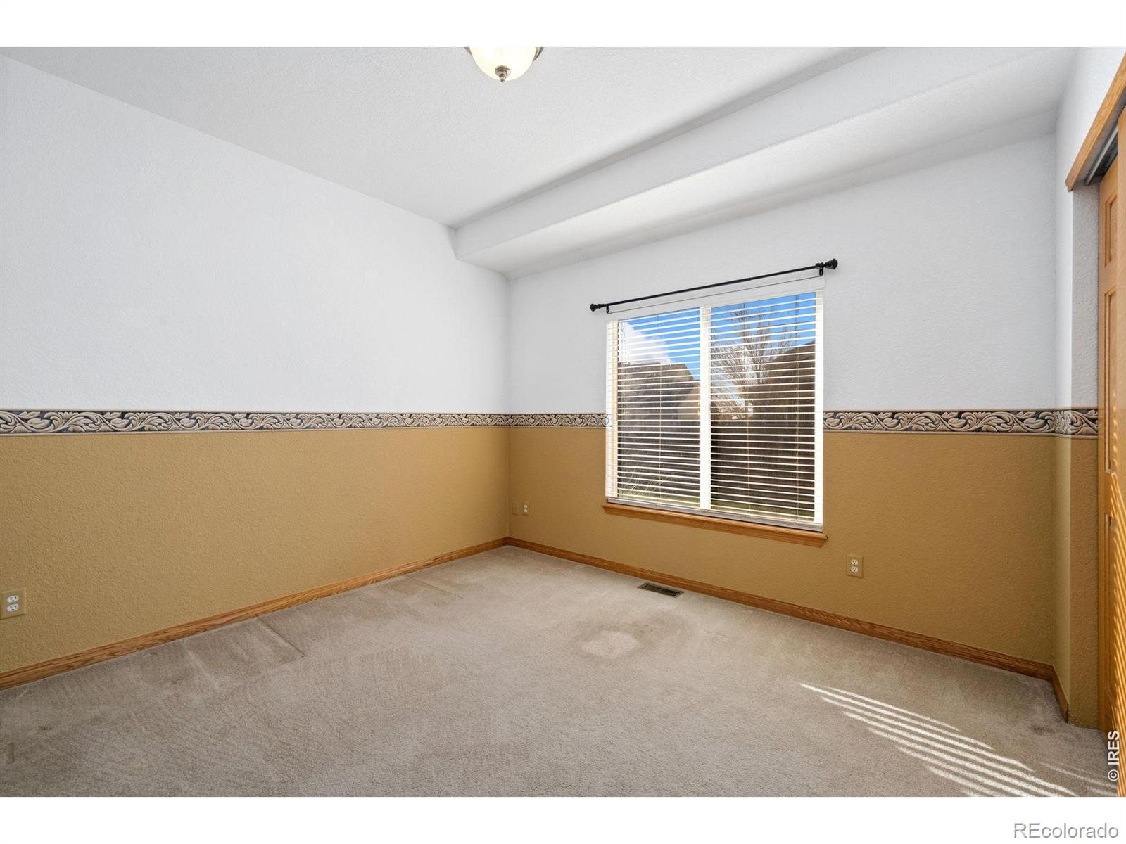 MLS Image #26 for 111  kits place,johnstown, Colorado