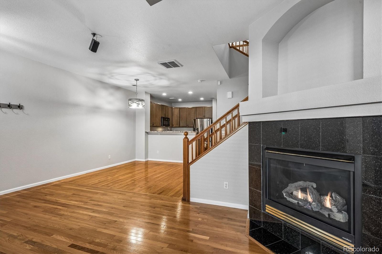 MLS Image #6 for 627 s norfolk way ,aurora, Colorado