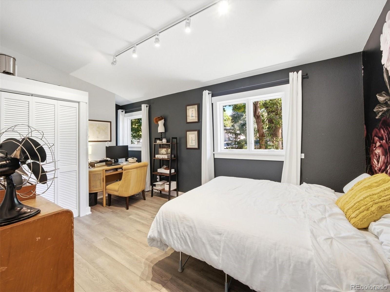 MLS Image #12 for 2651 s jersey street,denver, Colorado