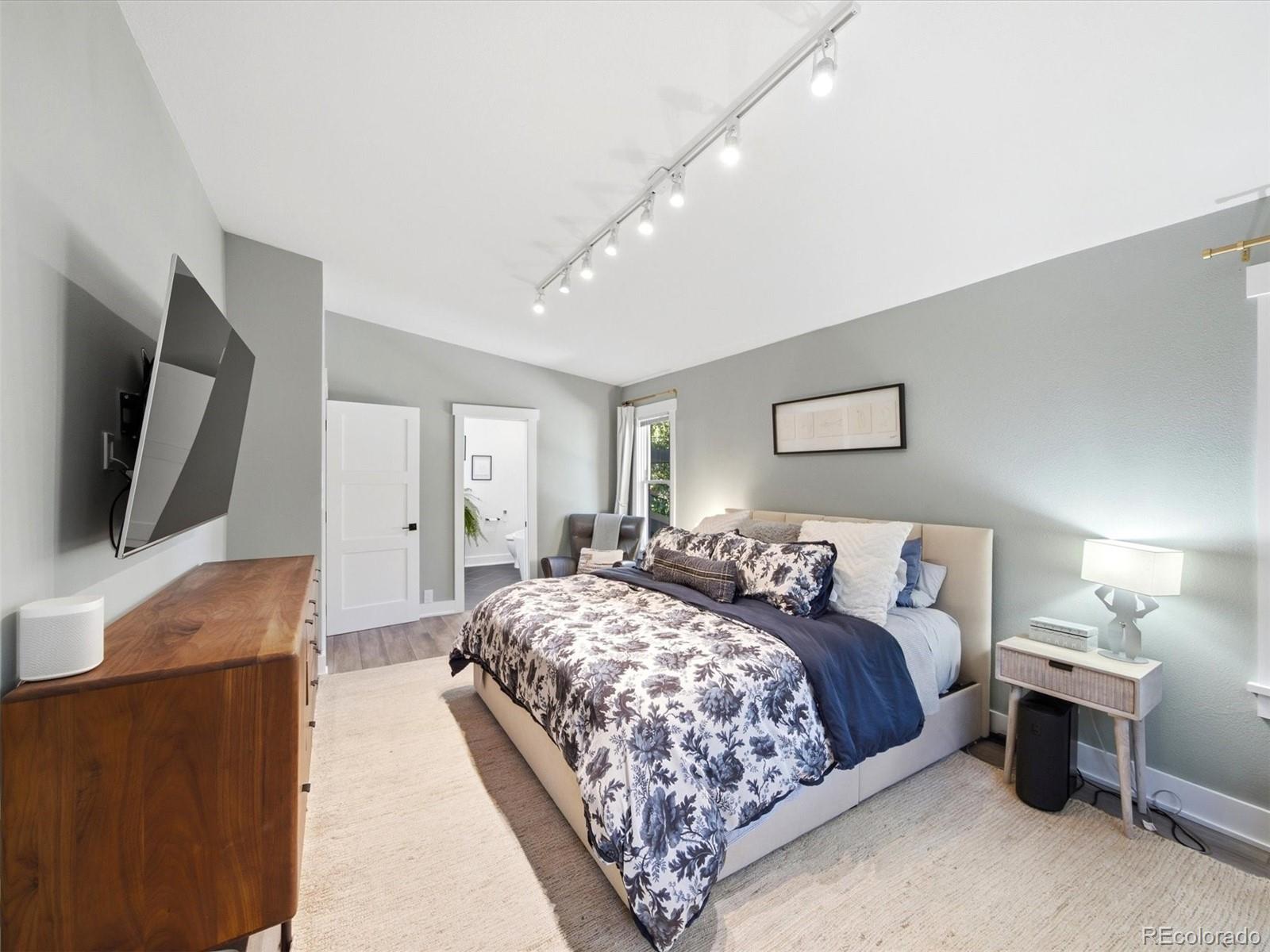 MLS Image #19 for 2651 s jersey street,denver, Colorado