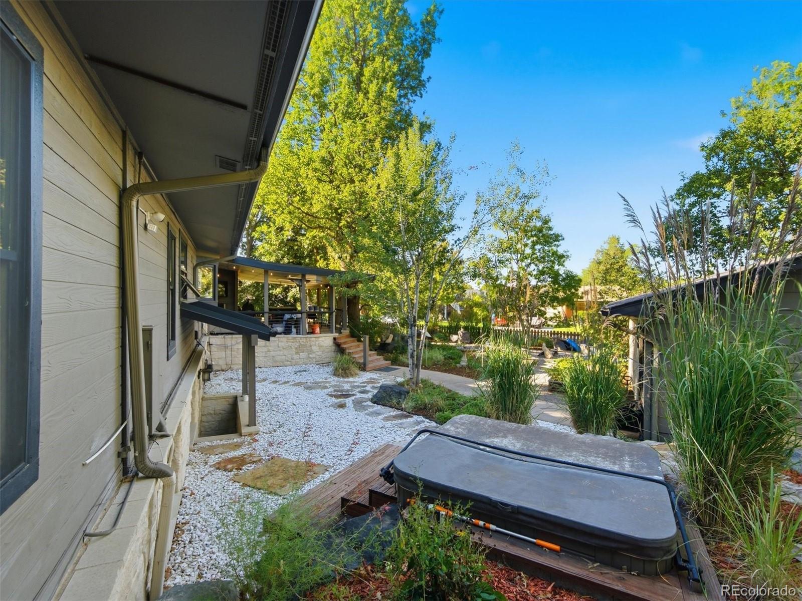 MLS Image #29 for 2651 s jersey street,denver, Colorado