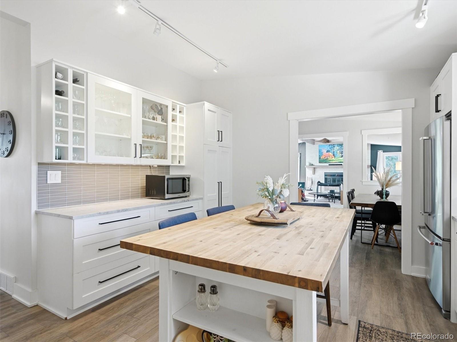 MLS Image #3 for 2651 s jersey street,denver, Colorado