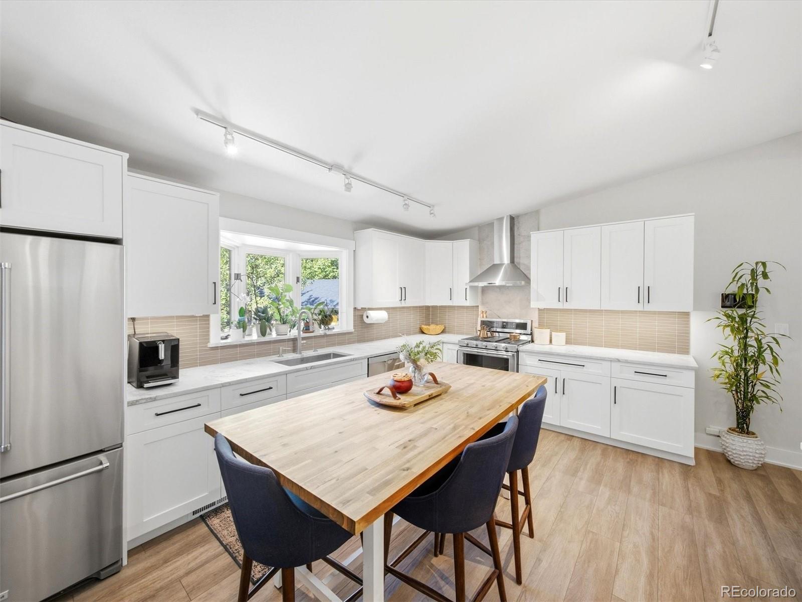 MLS Image #4 for 2651 s jersey street,denver, Colorado