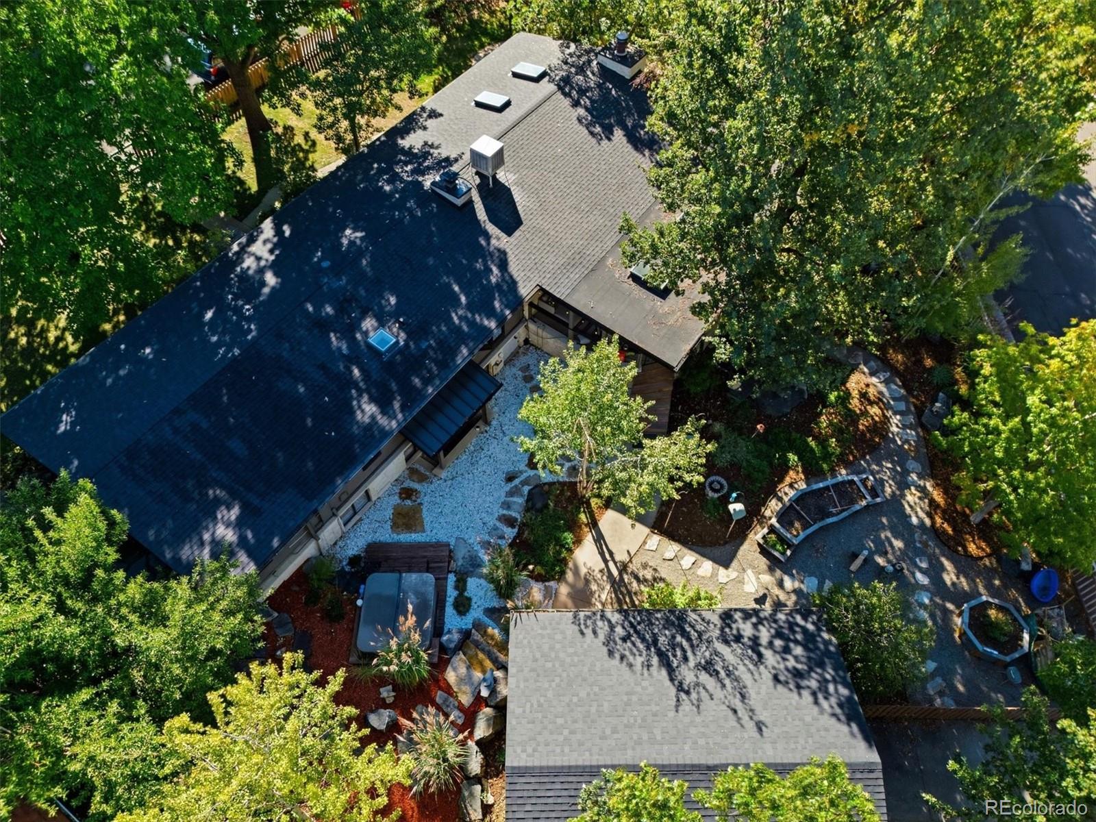 MLS Image #40 for 2651 s jersey street,denver, Colorado