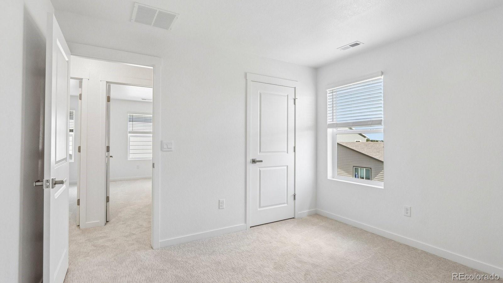 MLS Image #17 for 703  ayrshire road,johnstown, Colorado