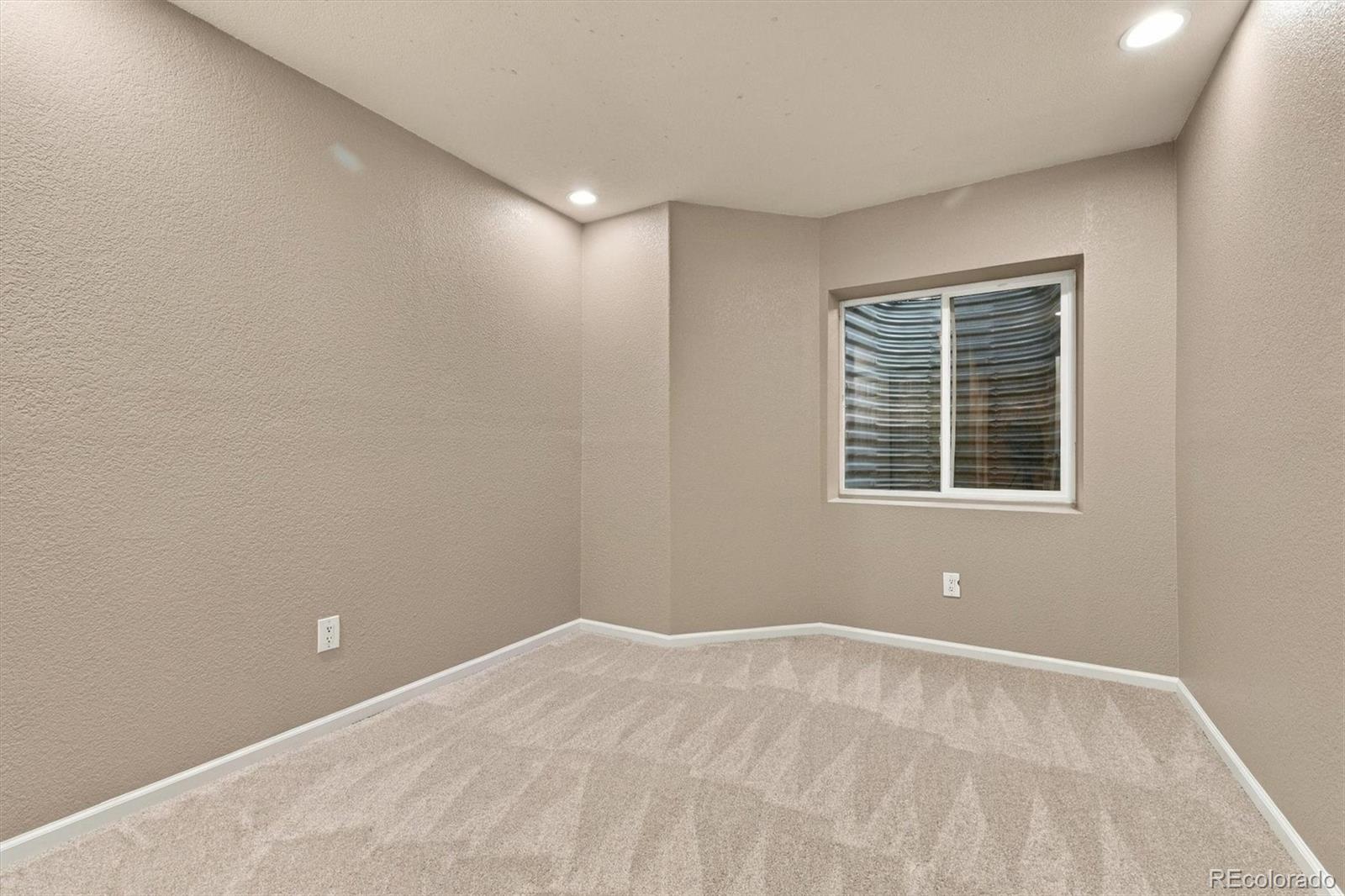 MLS Image #23 for 13713  boulder point,broomfield, Colorado