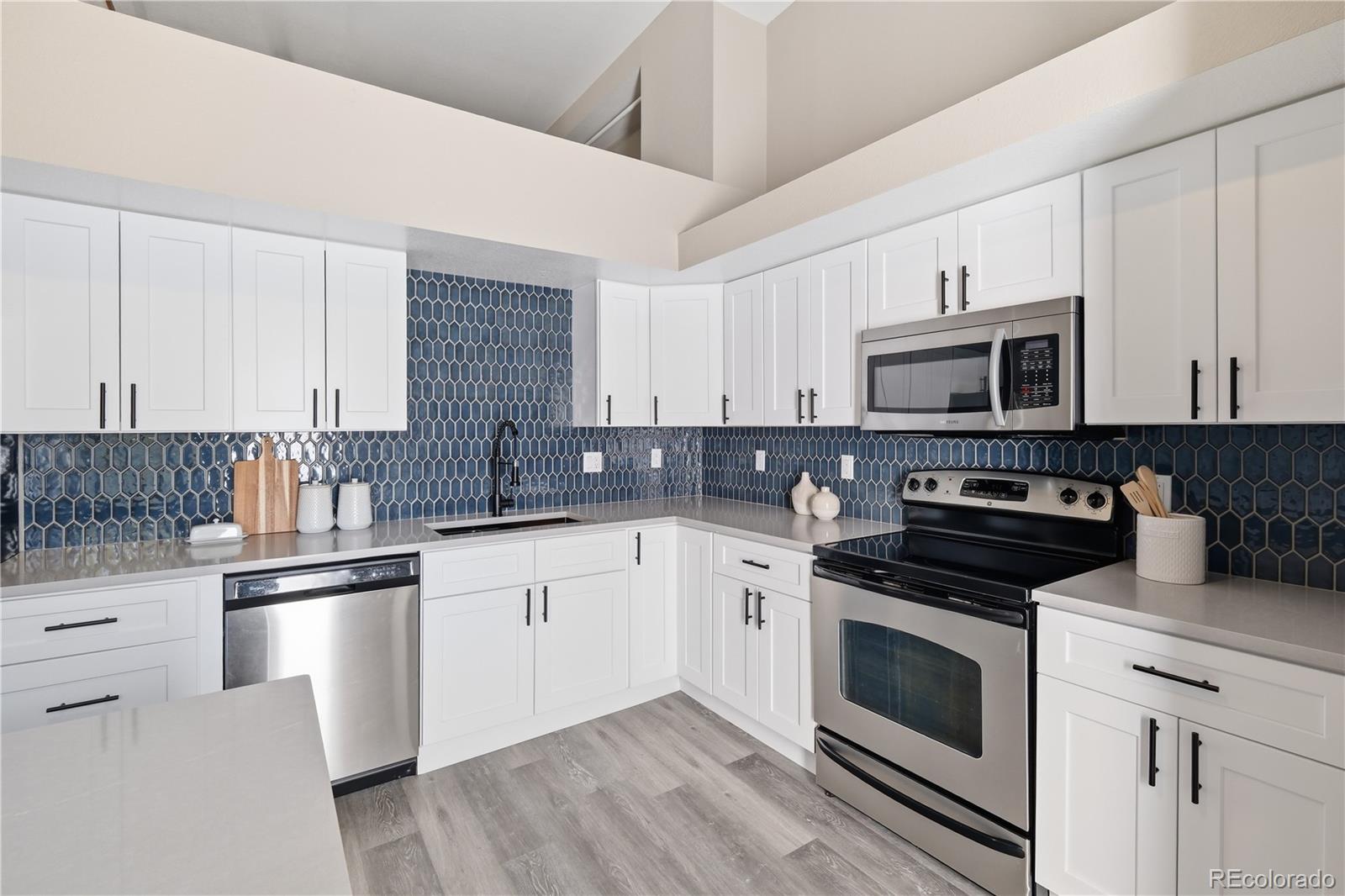 MLS Image #16 for 2944  zuni street 5,denver, Colorado