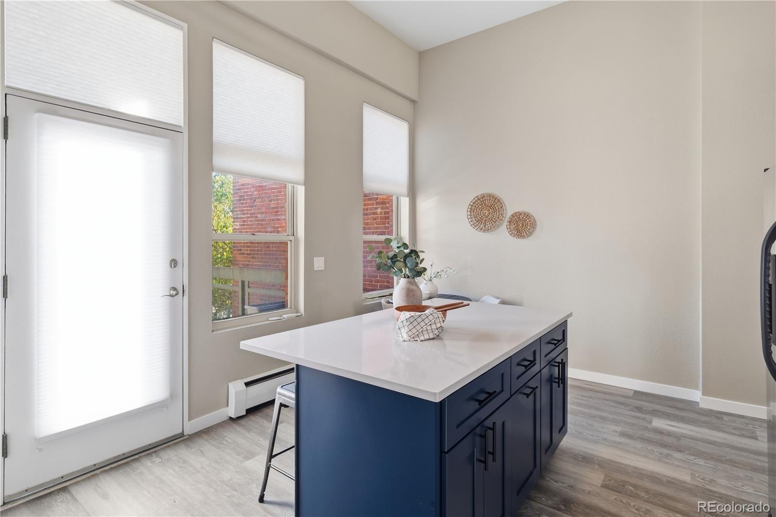 MLS Image #17 for 2944  zuni street 5,denver, Colorado