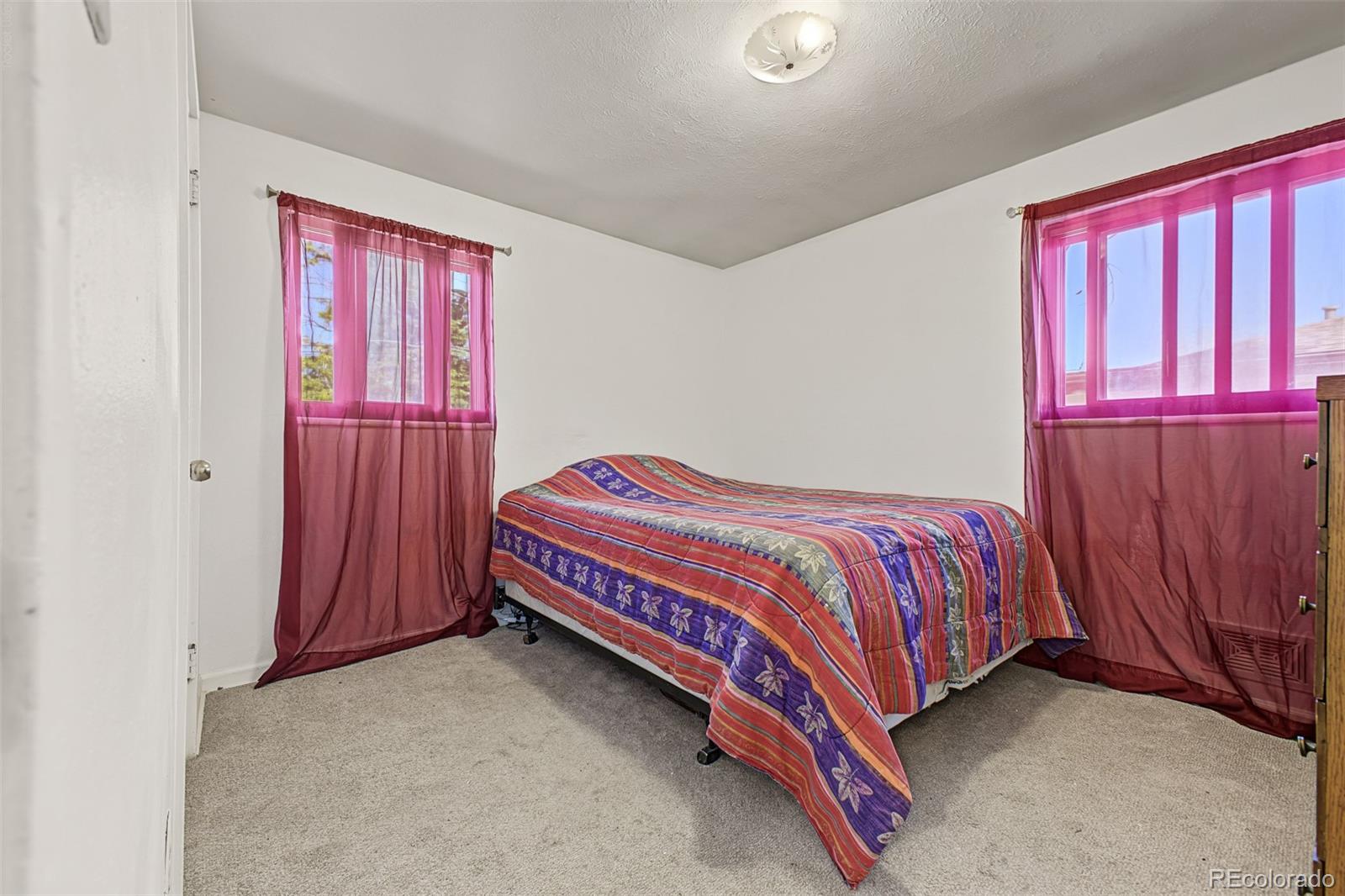 MLS Image #17 for 3015  carson street,aurora, Colorado