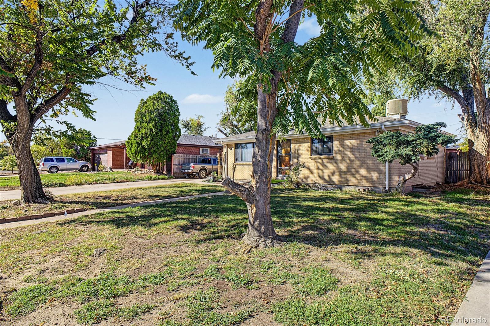 MLS Image #2 for 3015  carson street,aurora, Colorado