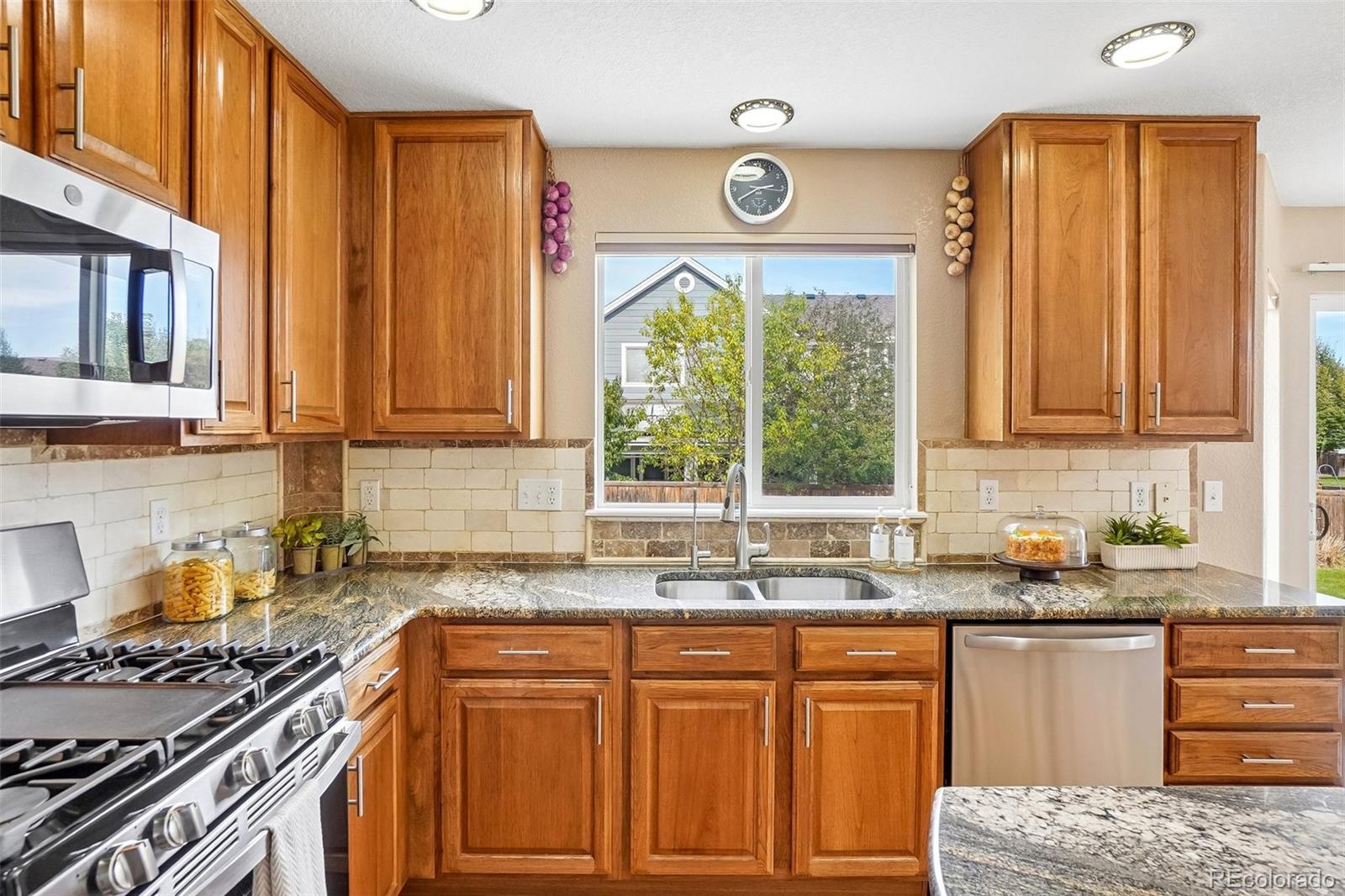 MLS Image #11 for 2539 e 148th place,thornton, Colorado