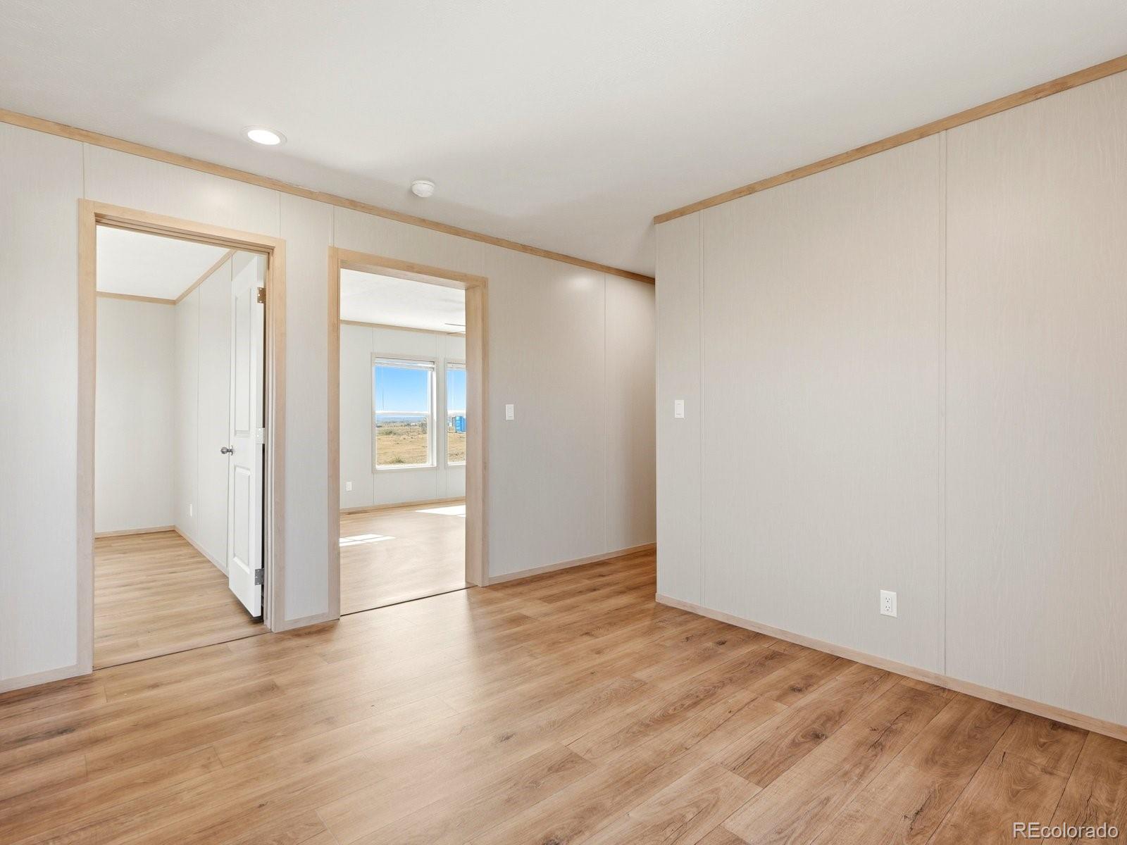 MLS Image #16 for 46855  cottonwood lane,deer trail, Colorado