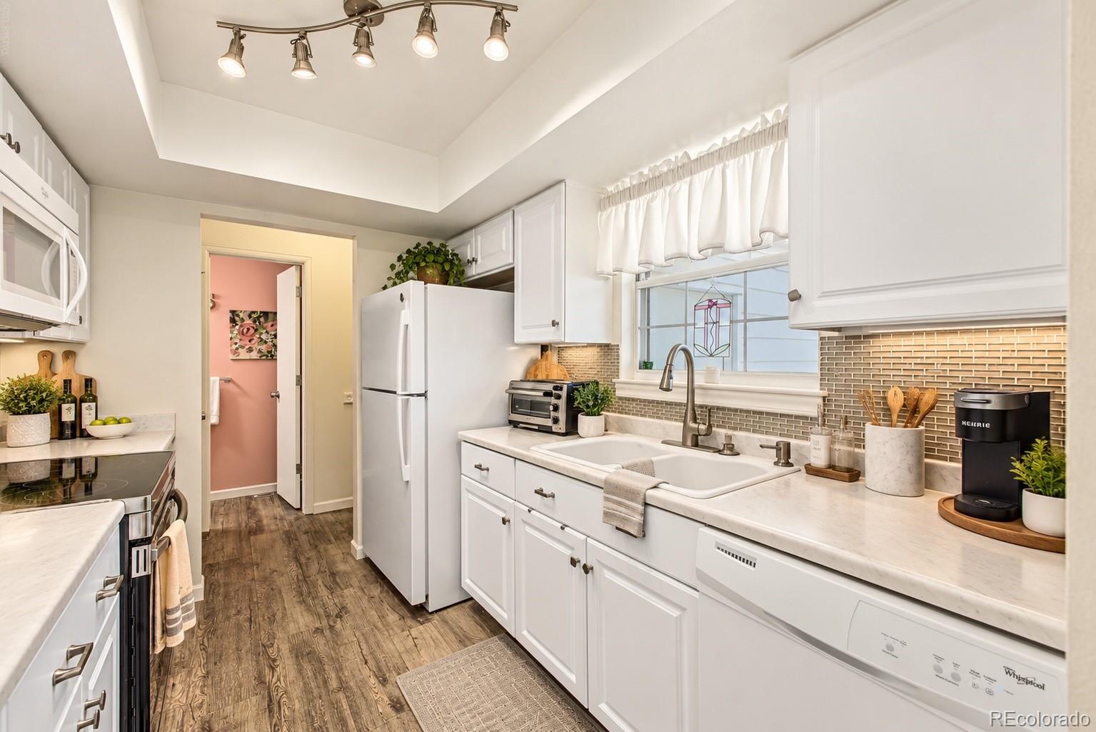 MLS Image #1 for 5534 w canyon trail,littleton, Colorado